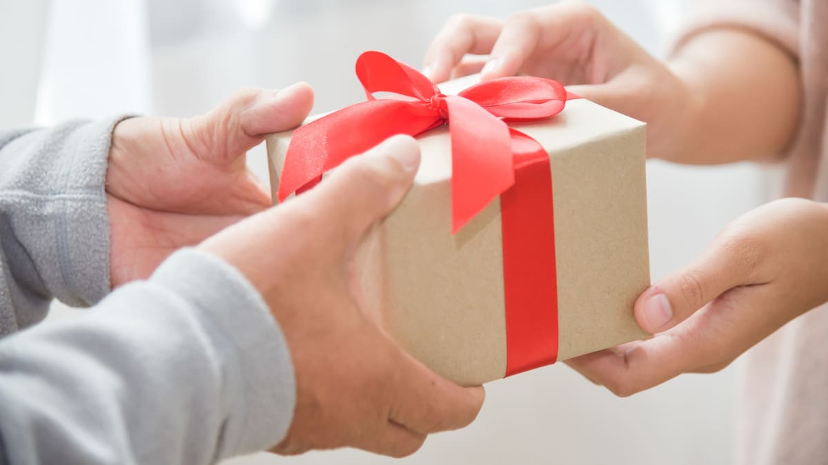 Regifting and other ways to stop the spend this Christmas – Diana Clement
