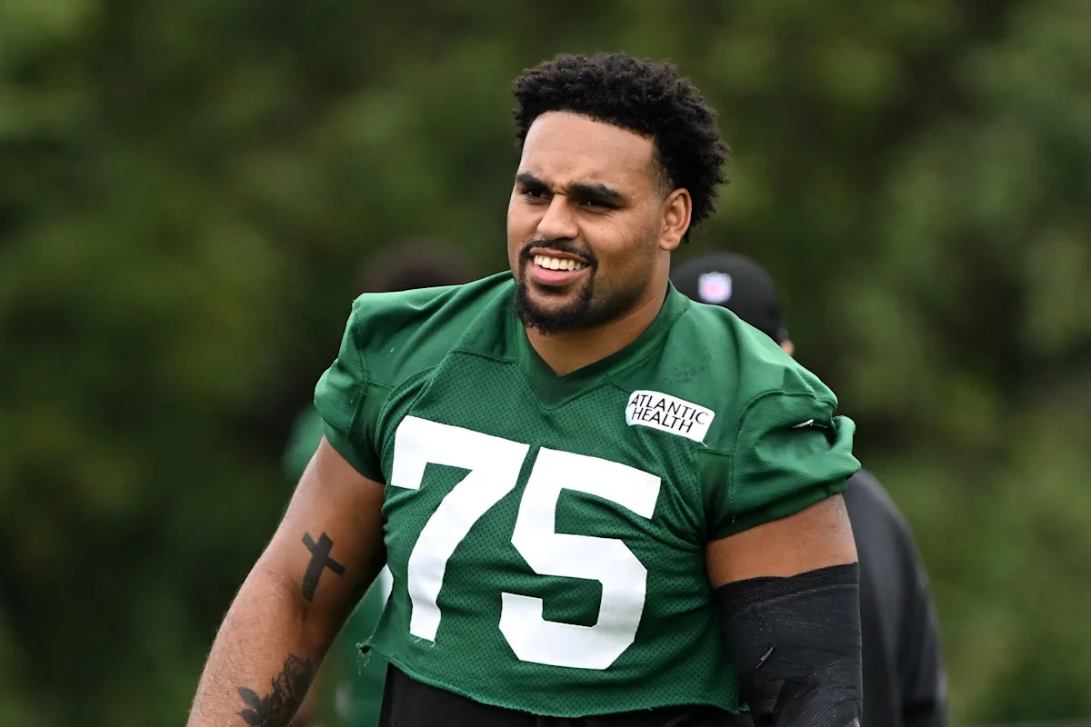 Alijah Vera-Tucker signing with Patriots after injury-plagued Jets tenure