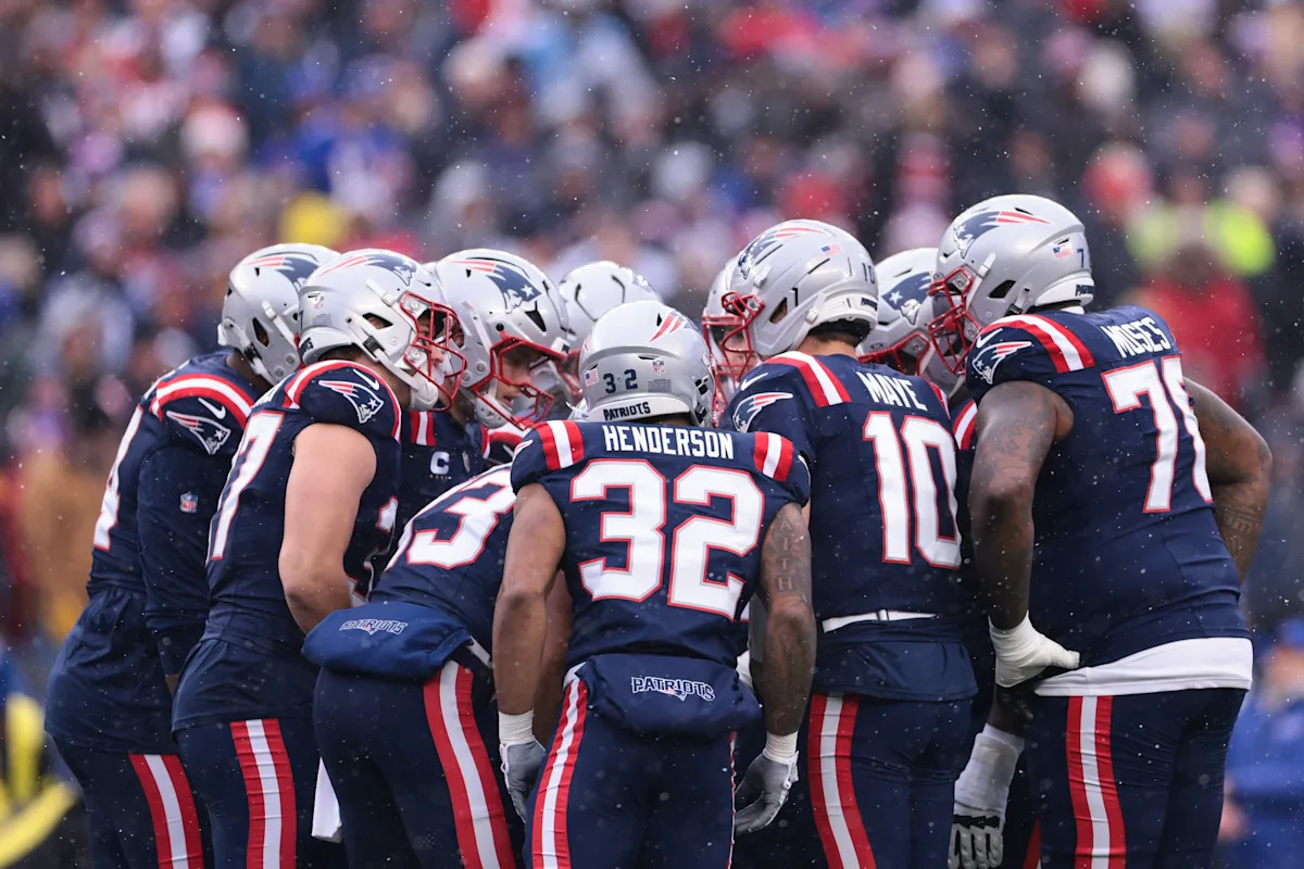 Patriots up-to-date depth chart: Who is on the roster right now?