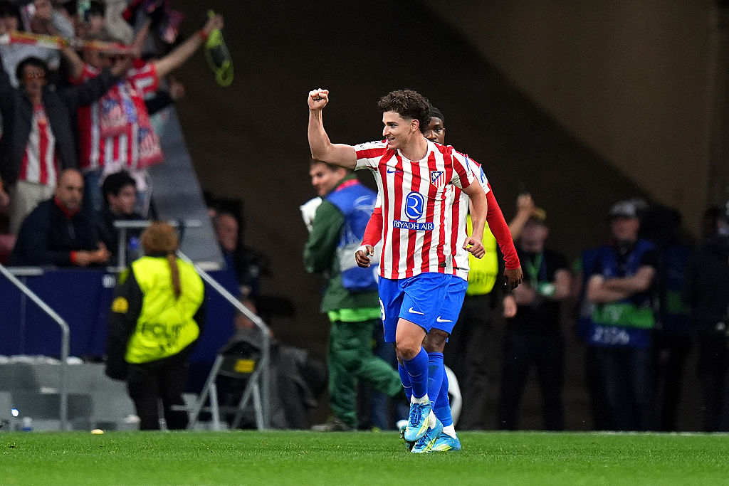 🔝Julián makes history: beats Messi’s Champions record