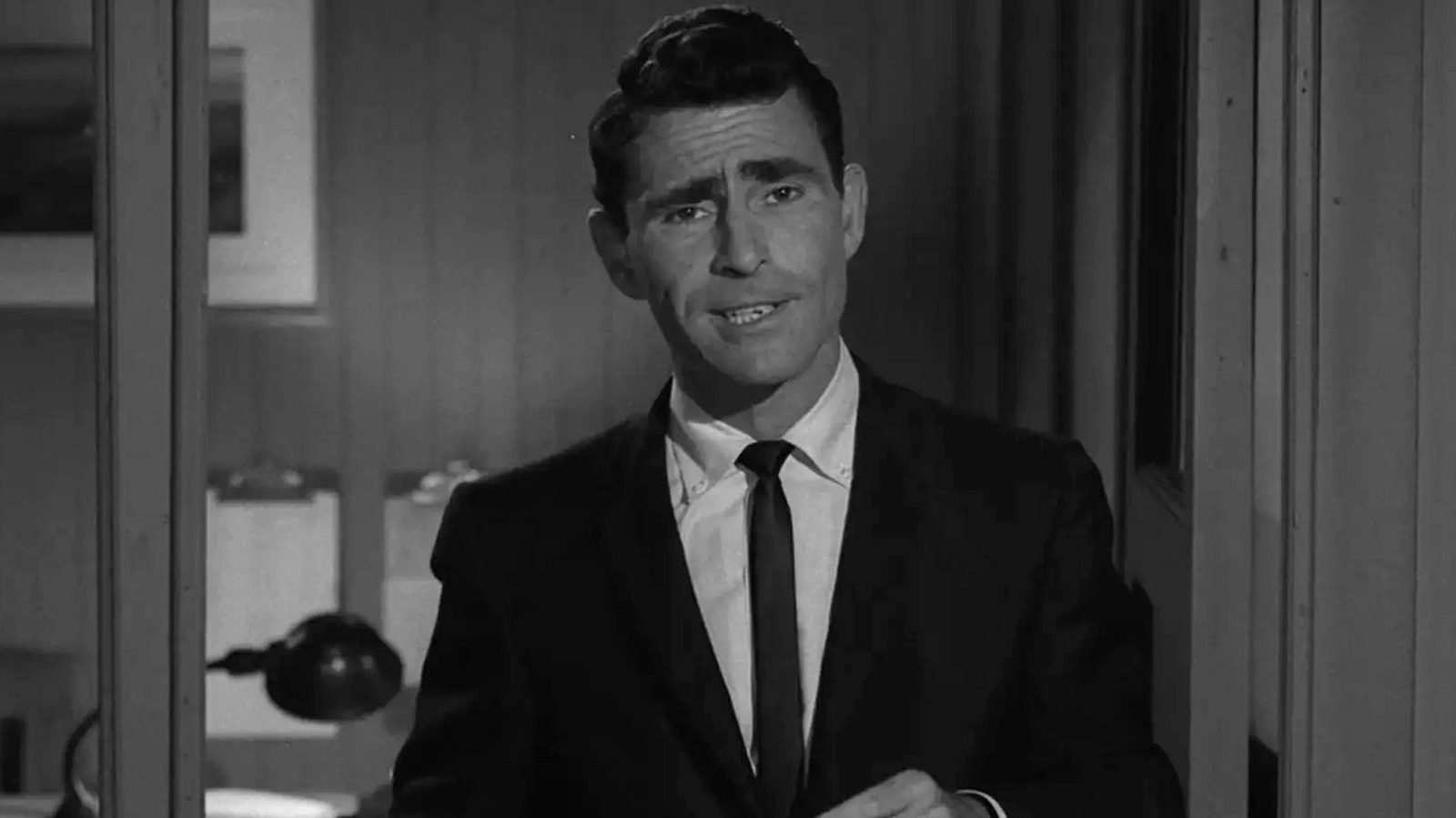 10 Best Twilight Zone Episodes Not Written By Creator Rod Serling