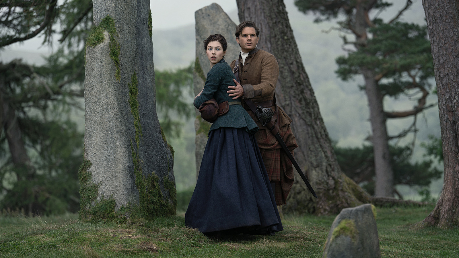 Outlander: Blood Of My Blood Sets Season 2 Premiere Date — New Trailer Confirms Whether Henry Or Julia Went Back Through The Stones