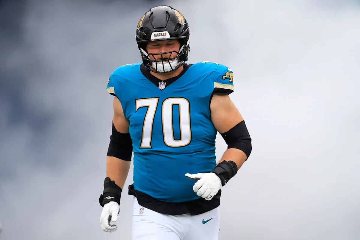 Cole Van Lanen’s return has ripple-effect to rest of Jaguars OL