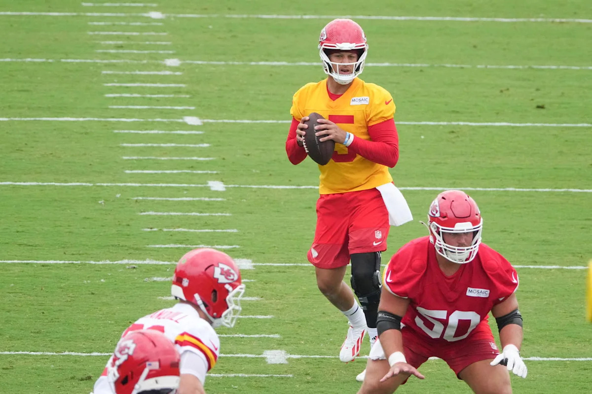 Mahomes Still In NFL Top 20 Despite His Worst Stats Season