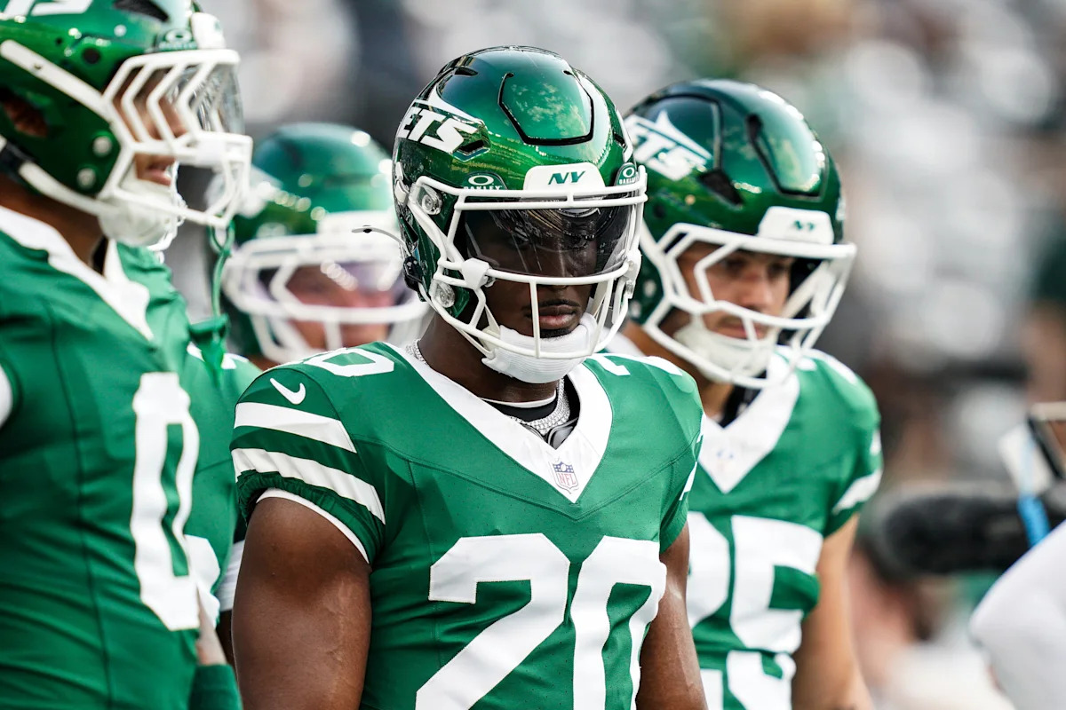 Jets’ Aaron Glenn provide injury updates on Breece Hall, Joseph Ossai