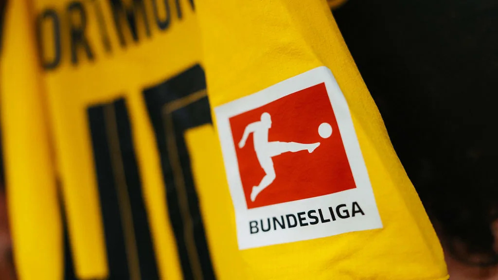 Countdown to Paderborn: Broadcast, Jerseys, Referees