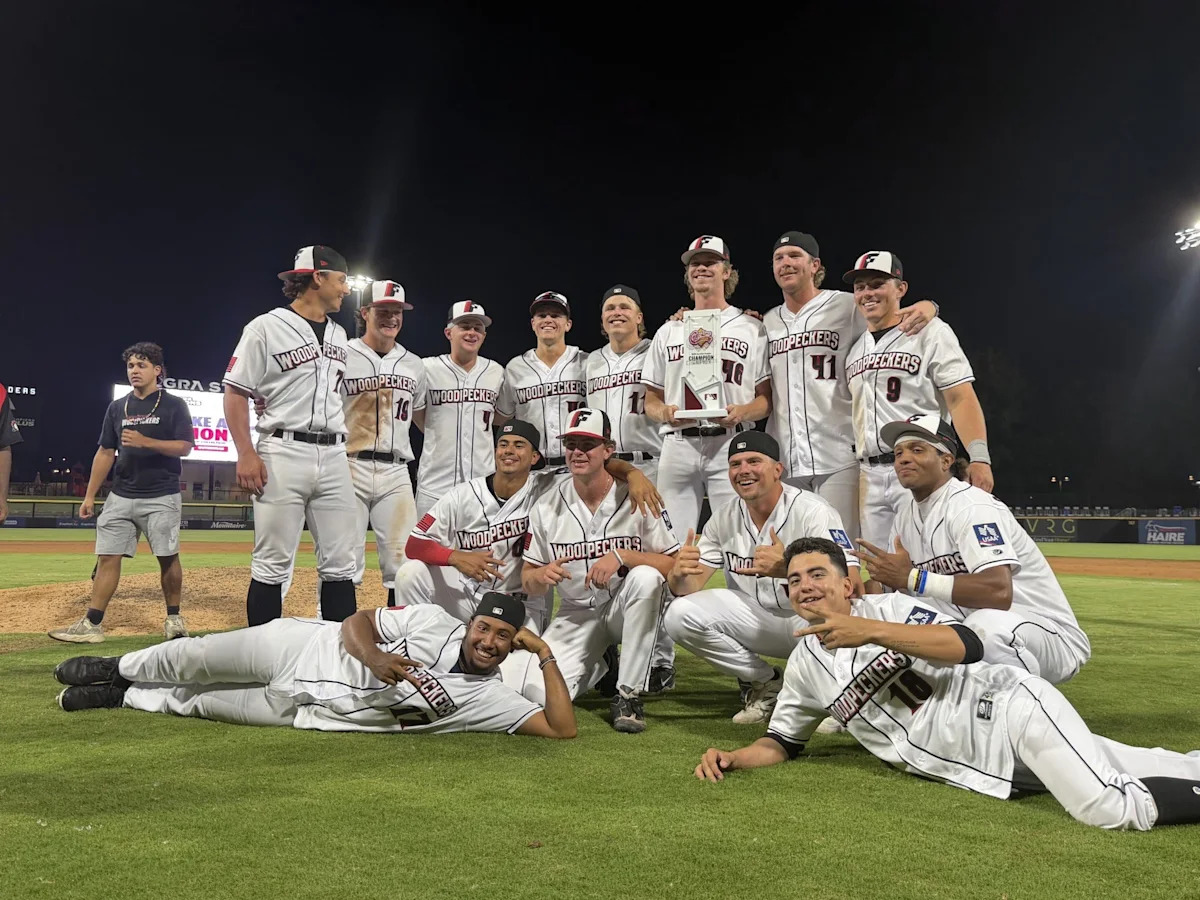 Woodpeckers end 70-year championship drought for Fayetteville baseball
