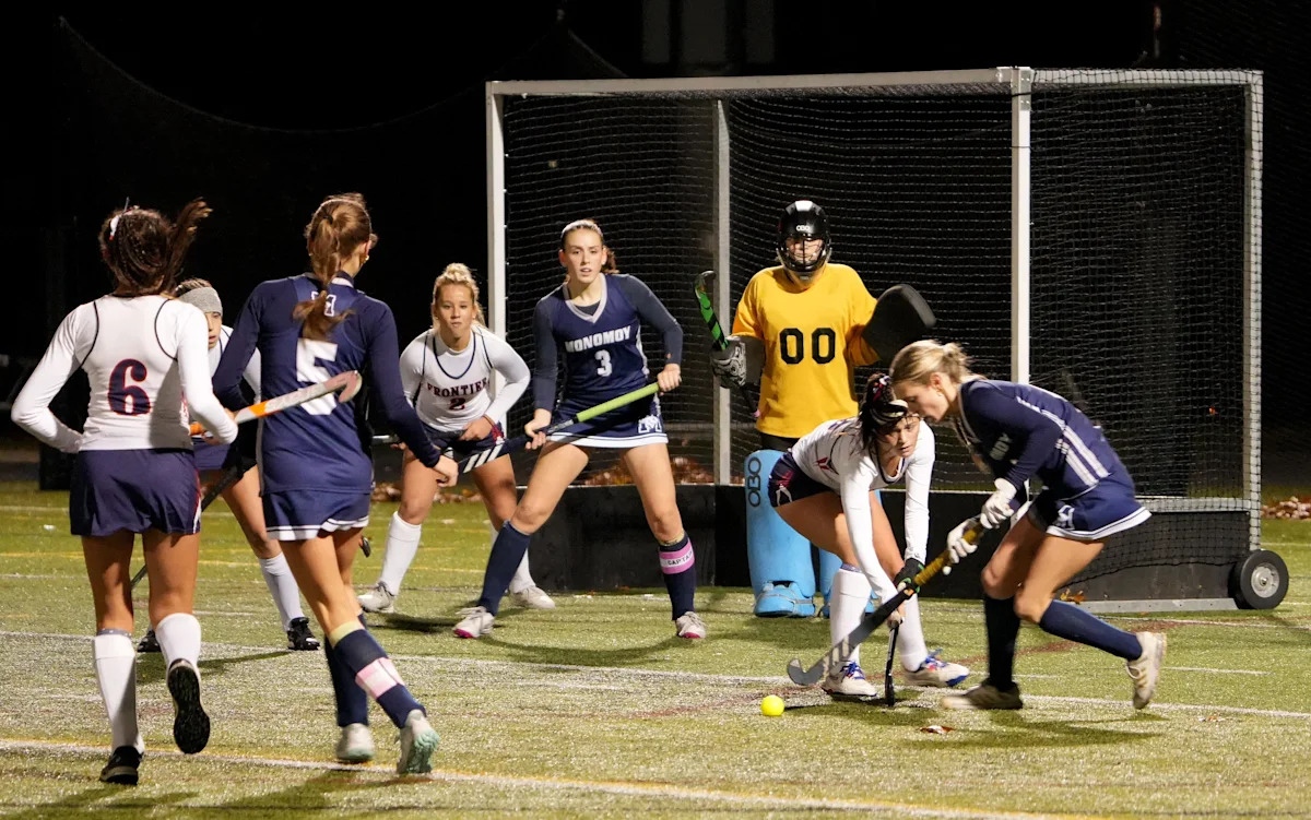 New coaches get first win as Monomoy field hockey blanks JPII