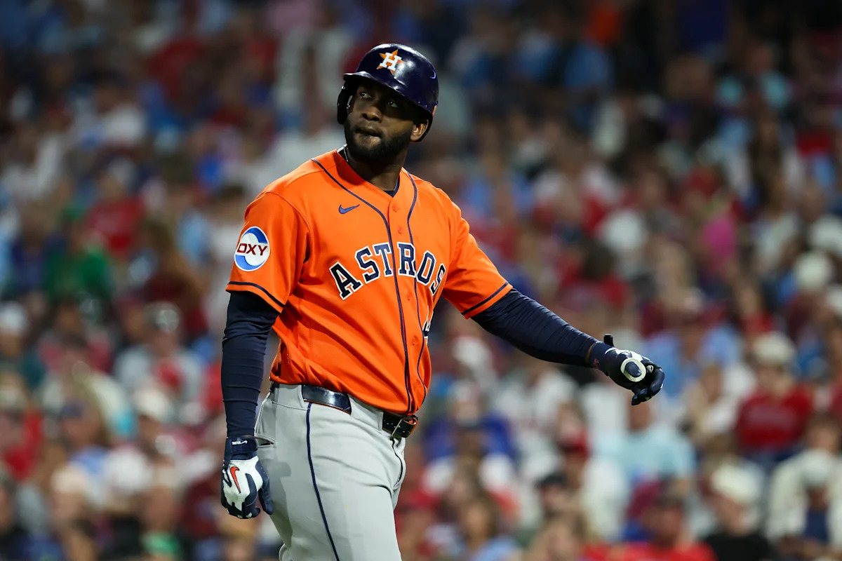 Astros’ triple-crown contender Yordan Alvarez out of Friday’s lineup vs. Rays with sore right ankle