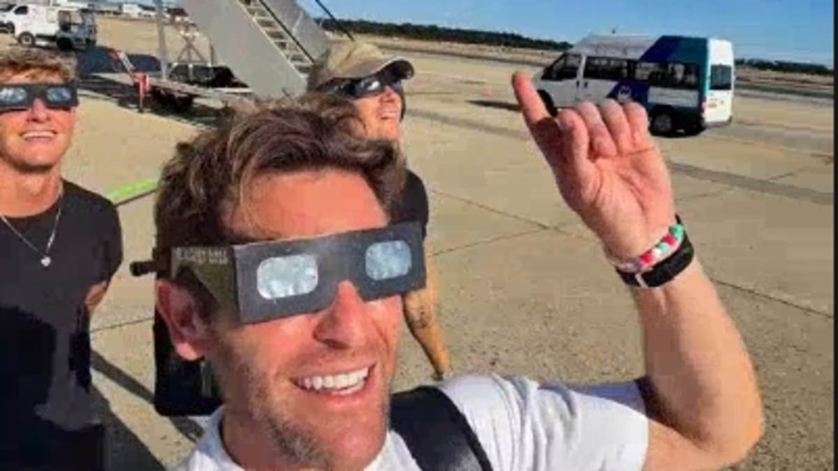 The best place to see the NEXT total eclipse in Spain in 2027? From the skies! Travel expert says watching at 30,000ft was ‘incredible’