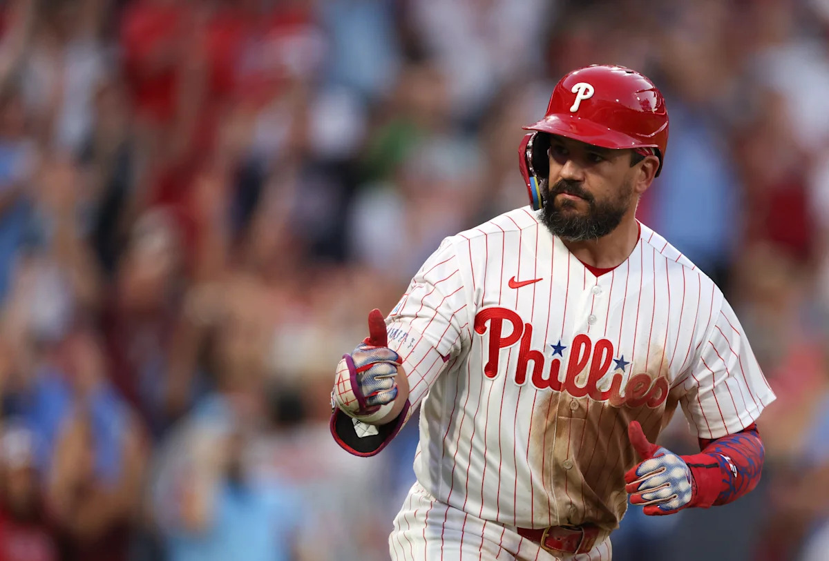 What channel are the Phillies on tonight? What channel are the Braves on?