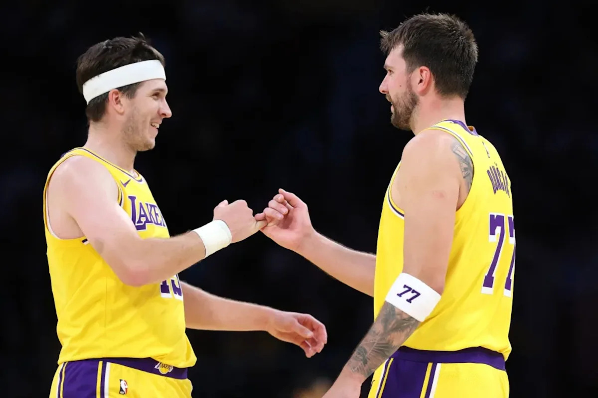 Former NBA champion calls Lakers roster ‘whitest Laker team’