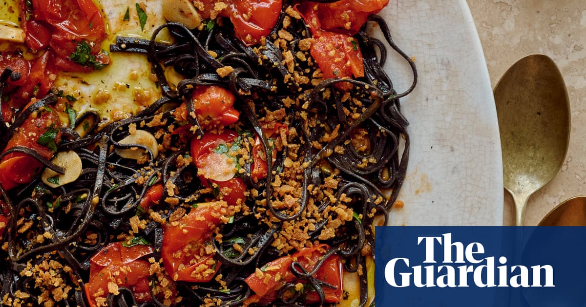 Squid ink tomato pasta and honey and fig semifreddo: Chris Leach’s Italian recipes for the end of summer