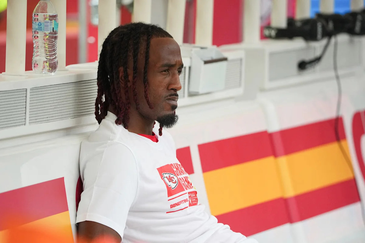 Will L’Jarius Sneed play vs. Broncos? Injury update for Chiefs DB