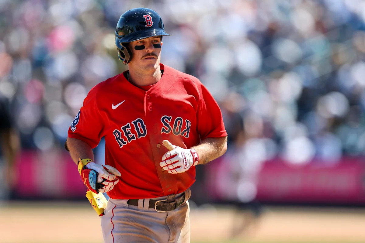 Could Spring Training Standout Replace Injured Eli White on Boston Red Sox Playoff Roster?