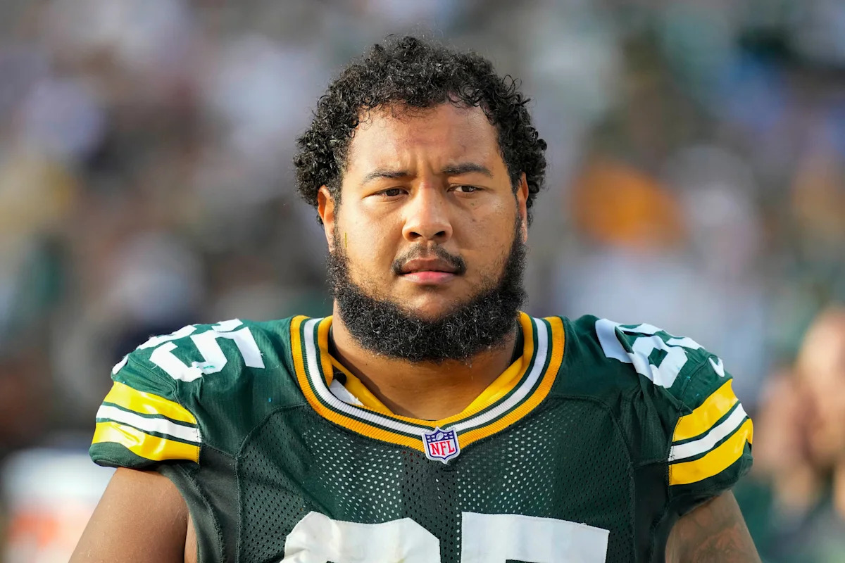 Packers LG Aaron Banks expecting to be game-time decision vs. Vikings